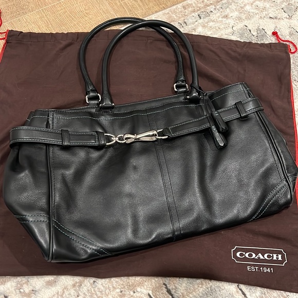 COACH Black Leather Tote Bag Laptop Commuter Expandable Tote Tassel Detail - Picture 1 of 9